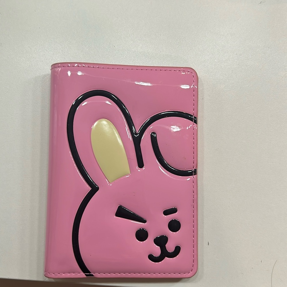 BTS KOOKIE PASSPORT/WALLET HOLDER